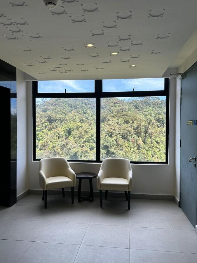 Hilltop Cloud View Genting Luxury Suite Genting Highlands Exterior photo