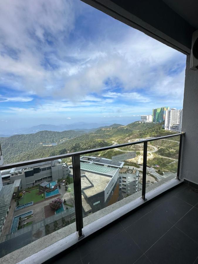 Hilltop Cloud View Genting Luxury Suite Genting Highlands Exterior photo