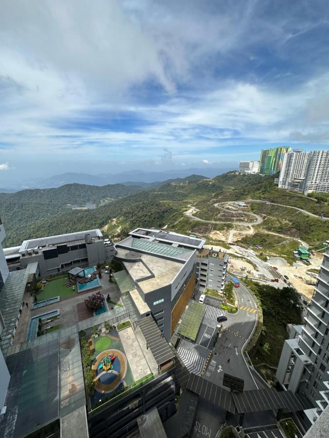 Hilltop Cloud View Genting Luxury Suite Genting Highlands Exterior photo