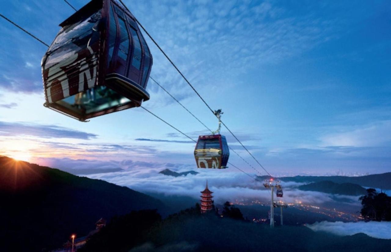 Hilltop Cloud View Genting Luxury Suite Genting Highlands Exterior photo